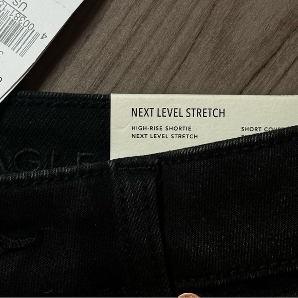 NEW High rise stretch American eagle shorts!🖤 - Picture 3 of 7